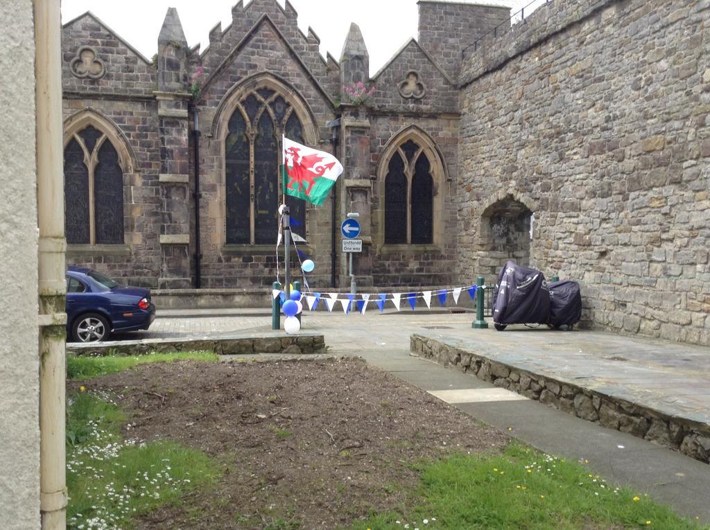 Cartref Guesthouse Caernarfon Exterior photo
