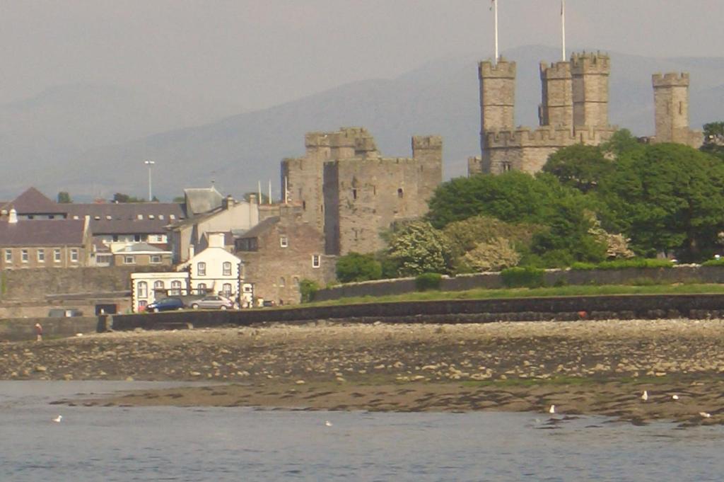 Cartref Guesthouse Caernarfon Exterior photo